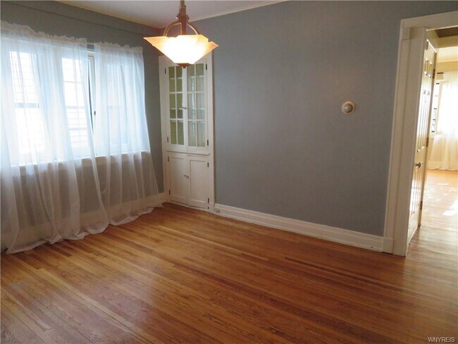 Building Photo - 125 Elmwood Ave