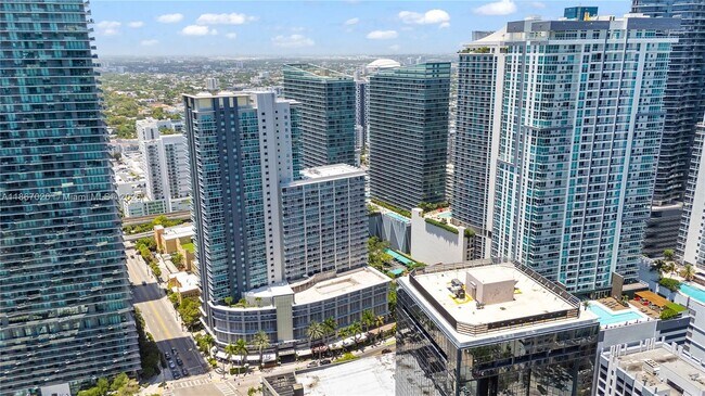 Building Photo - 1250 S Miami Ave