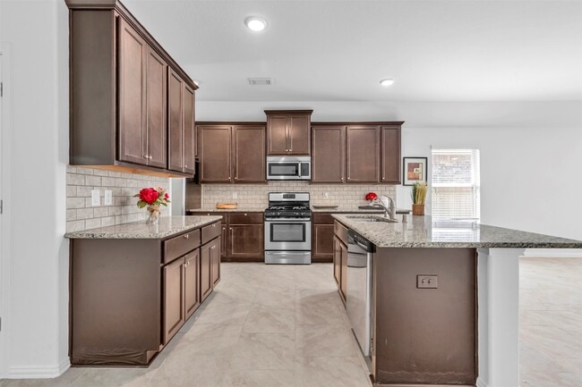 Building Photo - 4439 Aversa Dr