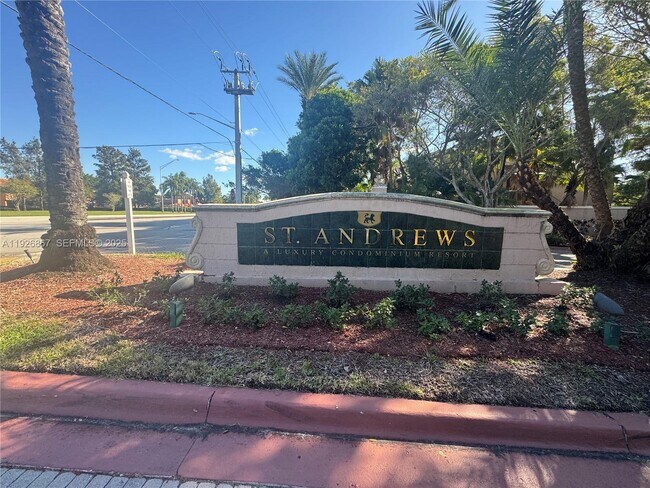 Building Photo - 12124 St.Andrews Pl