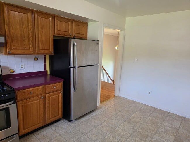 Building Photo - 146 Honora Dr