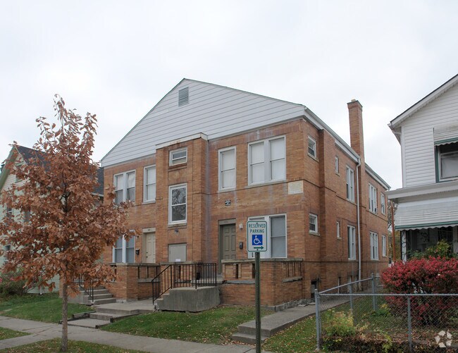 Primary Photo - 232-234 S Monroe Ave