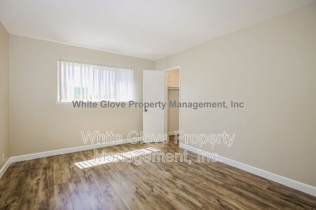 Building Photo - 9361 Bevan Ave