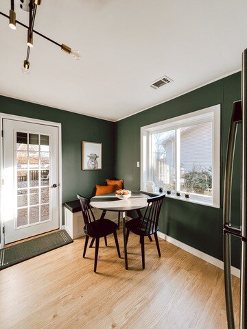 Building Photo - 1116 Adelia St