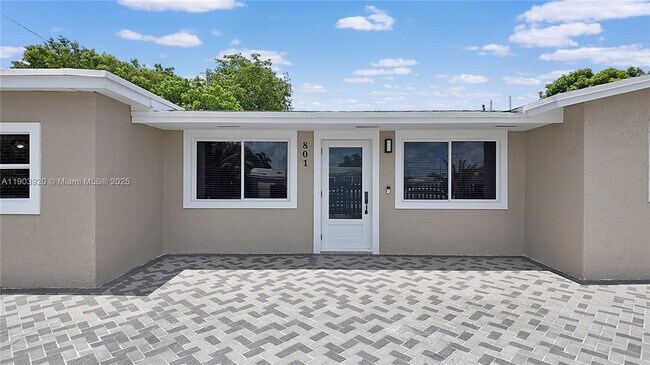 Building Photo - 801 NW 172nd Terrace