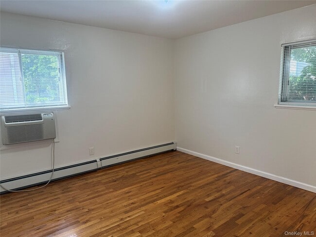 Building Photo - 55 Hickory Rd