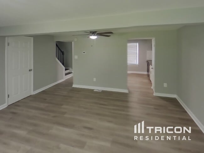 Building Photo - 9226 Throgmorton Rd