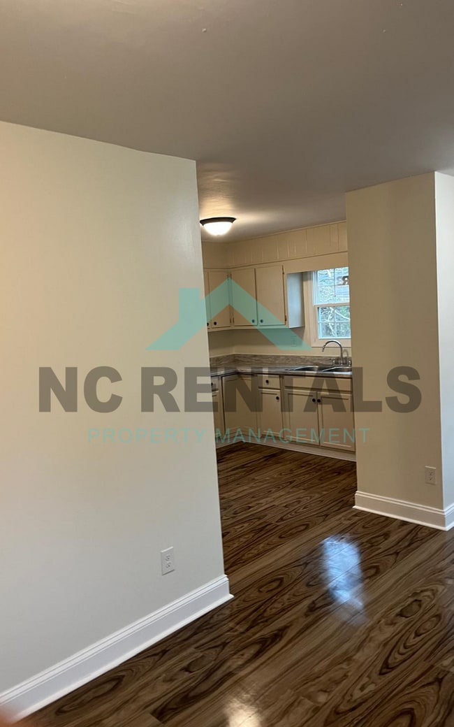 Building Photo - 1036 Brower Rd