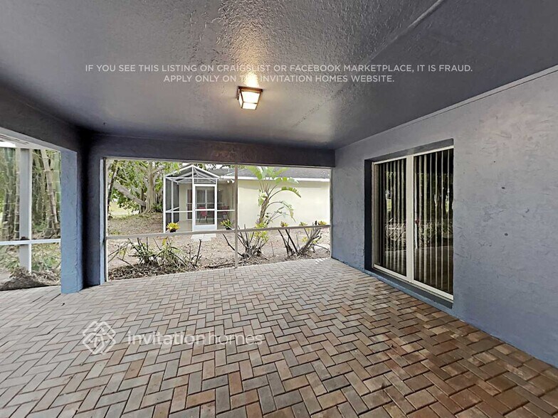 Building Photo - 7509 42nd Ct E
