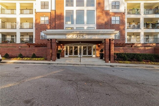 Building Photo - 3275 Lenox Rd NE