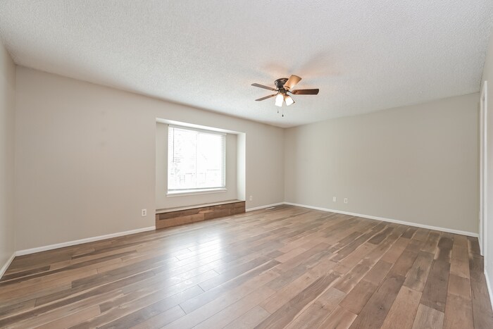 Building Photo - 14293 E Iowa Dr