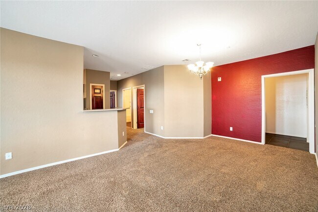 Building Photo - 6868 Sky Pointe Dr