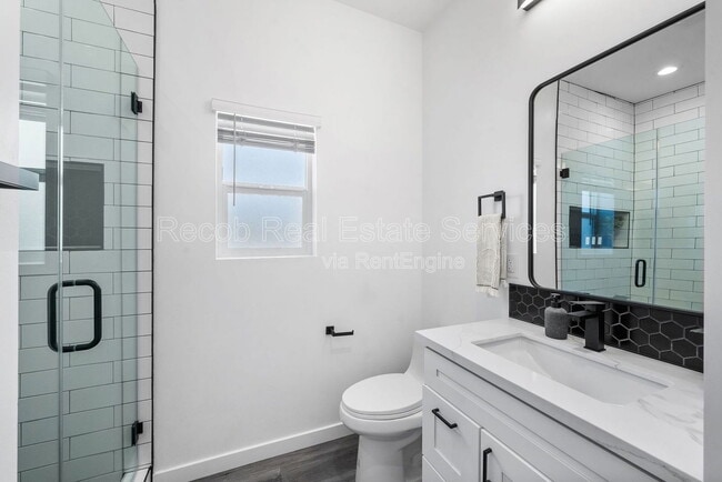 Building Photo - 5116 69th St