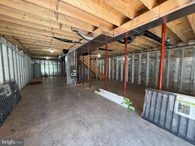 Building Photo - 9102 New Cut Rd