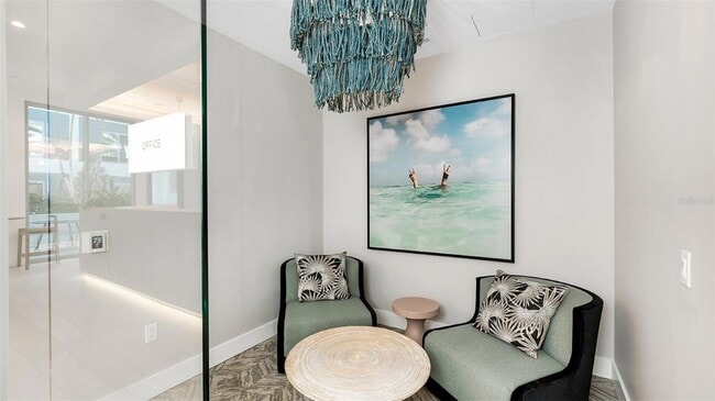 Building Photo - 225 1st Ave N