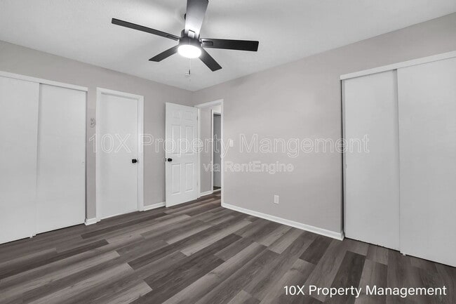 Building Photo - 2892 Longfield Rd