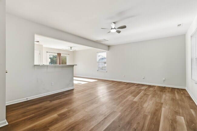 Building Photo - 1428 Nature Pl