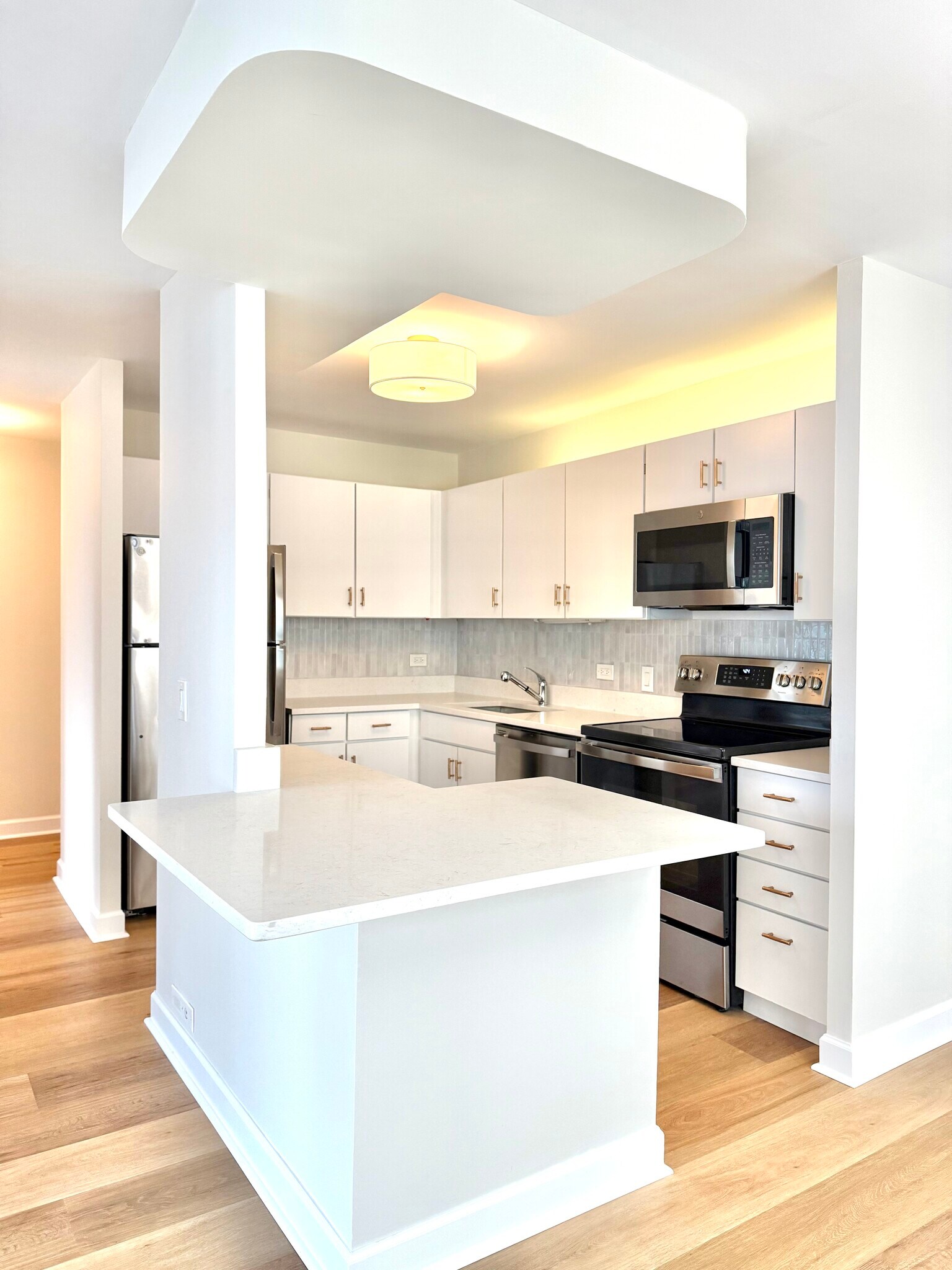 Building Photo - 405 N Wabash Ave