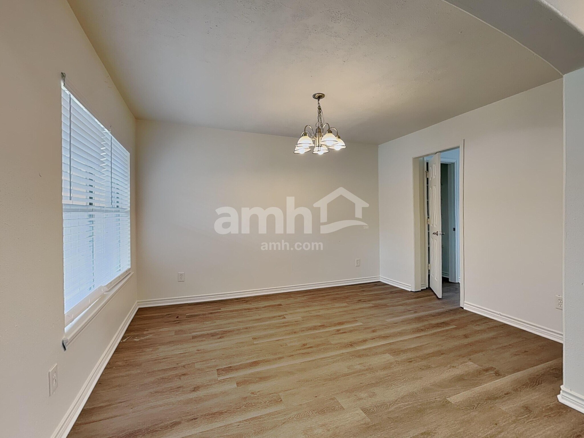 Building Photo - 21706 Oriole Trl