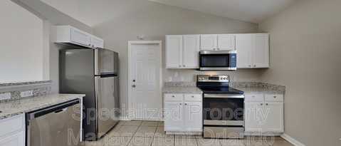Building Photo - 1861 Manitoba Ct