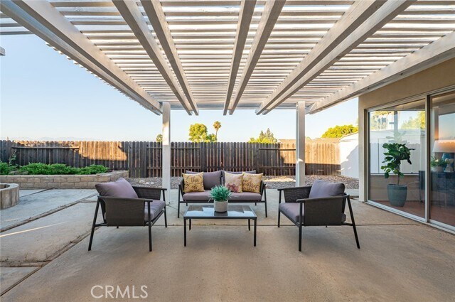 Building Photo - 2240 Maywind Way