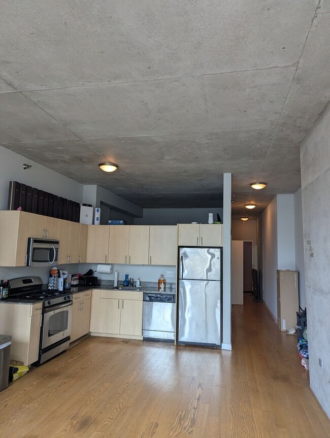 Building Photo - Incredible High Floor 1b1b in Chicago Down...