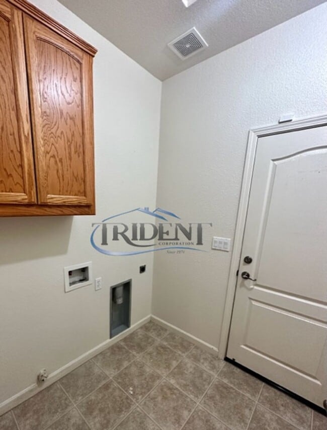 Building Photo - 2781 San Niccolo Dr