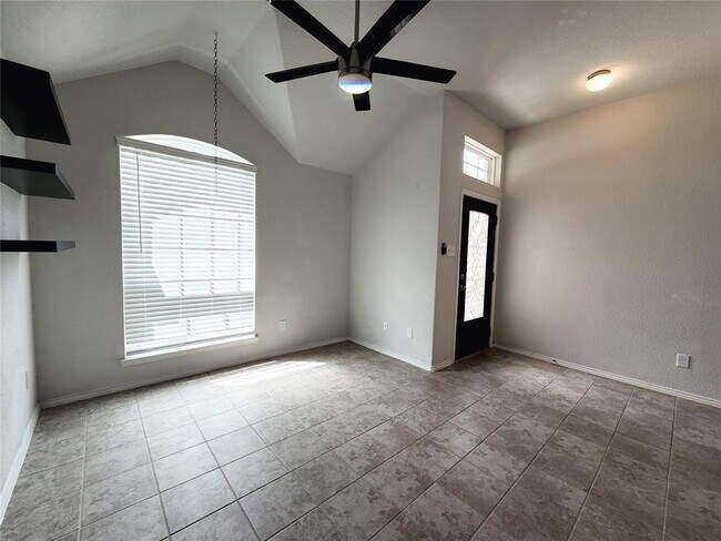 Building Photo - 5131 Spring Terrace Ln