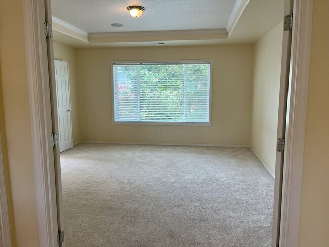 Building Photo - Elegant 5-Bedroom + Bonus Room Home with Modern Upgrades and Serene Outdoor Space