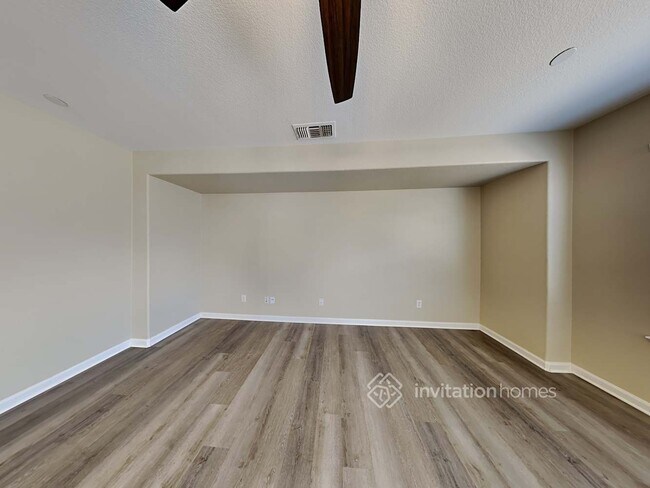 Building Photo - 2671 Nicolson Cir