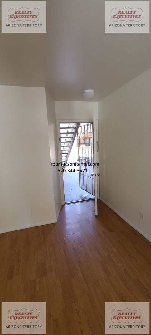 Building Photo - The Villages at Midvale Park - 2 Bedroom and 2 bathroom Condo