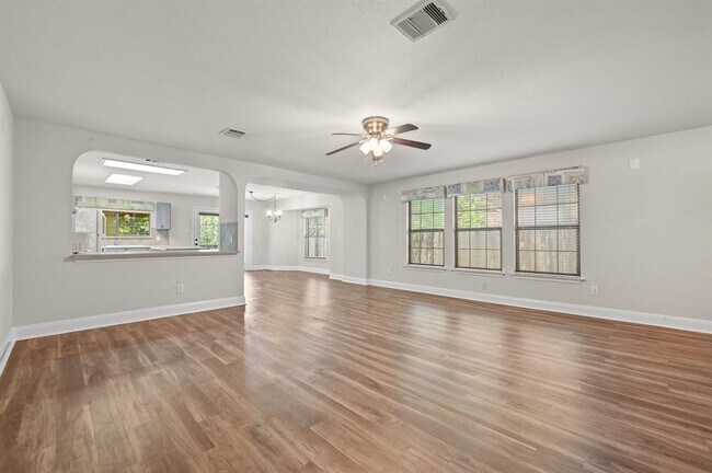 Building Photo - 11312 Crest Meadow Ln
