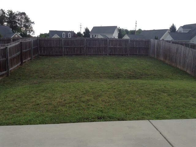 Building Photo - 3607 Sunset Hollow Dr