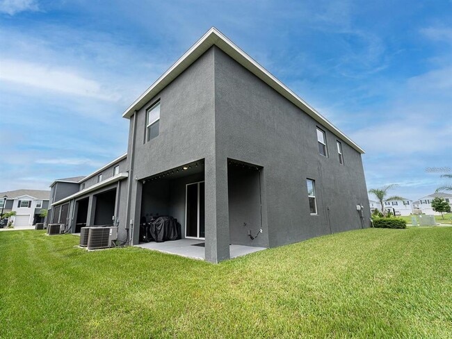 Building Photo - 2910 Boxwood Grove Row