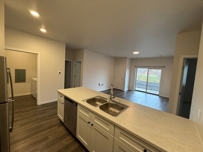 Building Photo - Northern Point Apartments