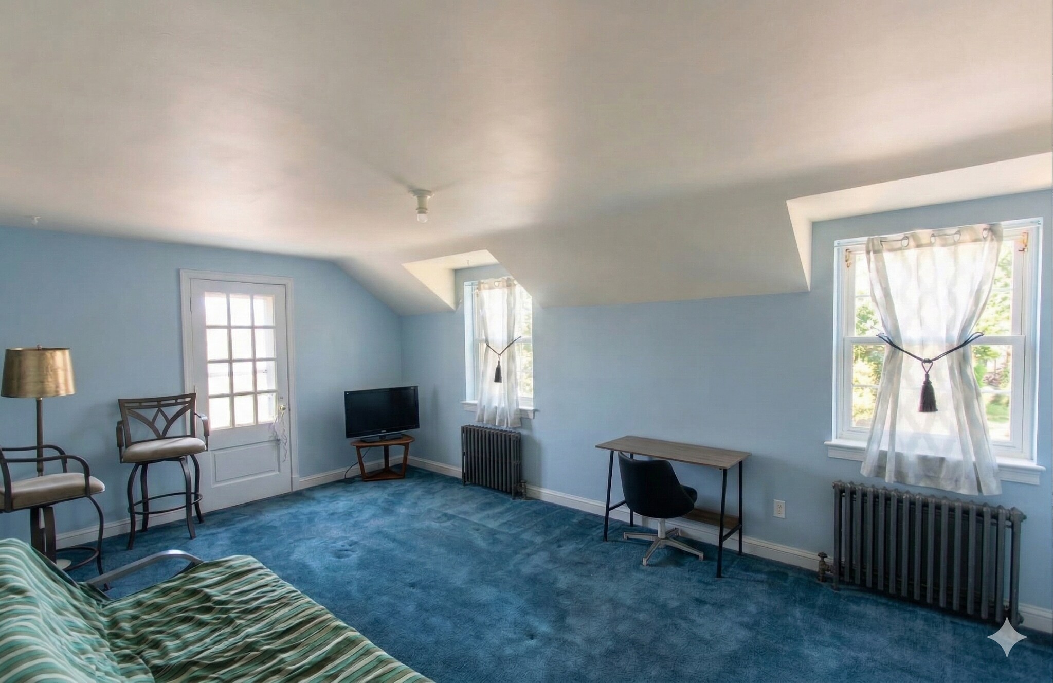 Building Photo - 2912 15th St NE