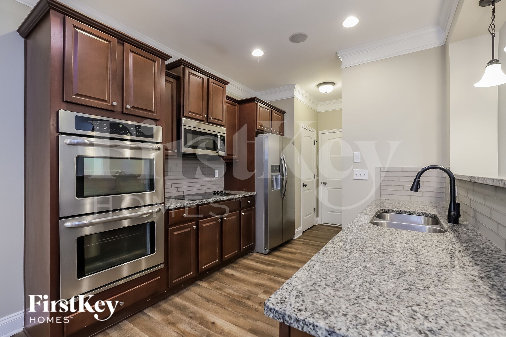 Building Photo - 4351 Highland Gate Pkwy