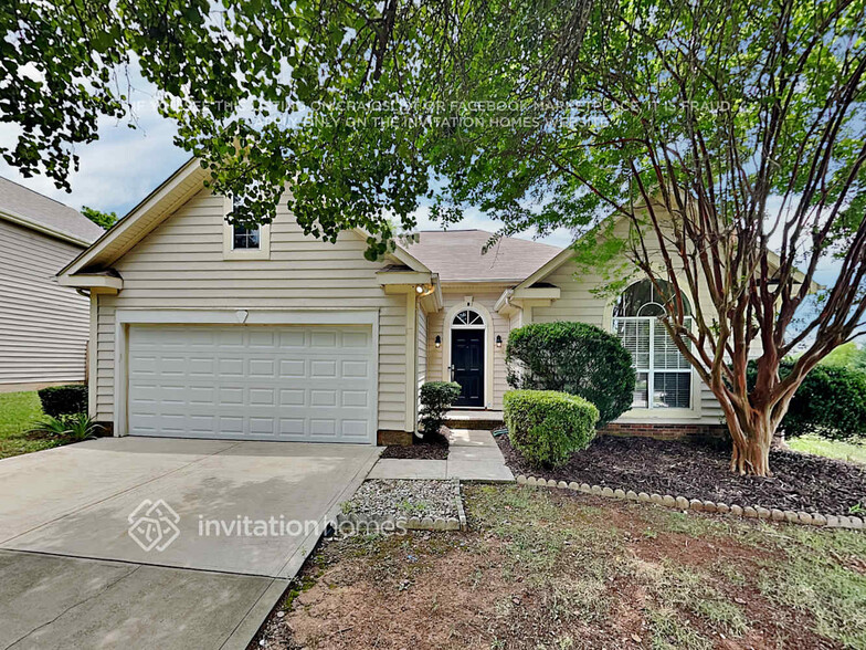 Primary Photo - 7135 Badenoch Ct