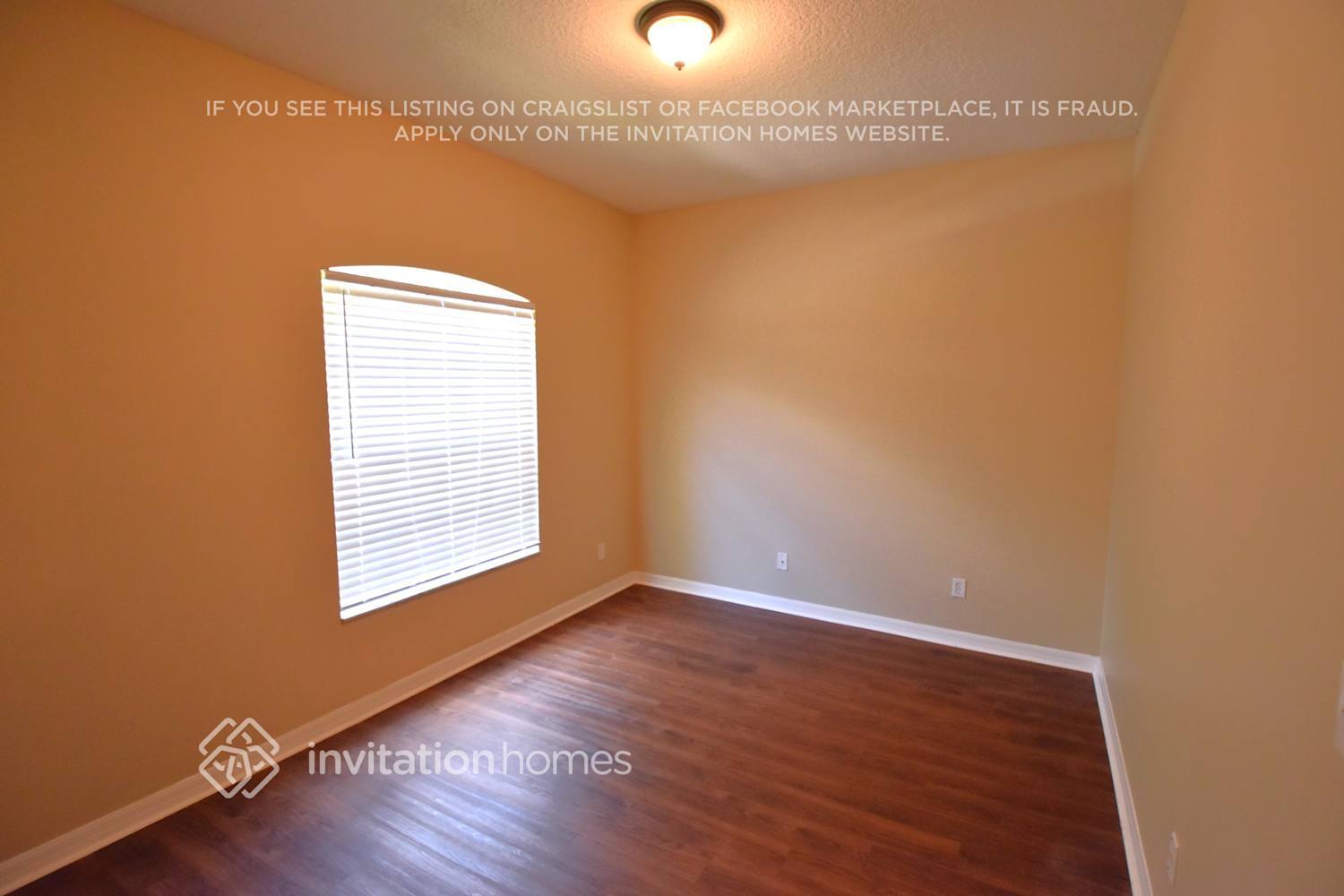 Building Photo - 11724 Summer Springs Dr