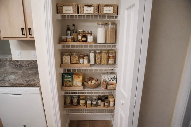 Building Photo - For Rent Beautiful  2/2 First Floor Condo at the Crest close to UCF and Valencia College !!!