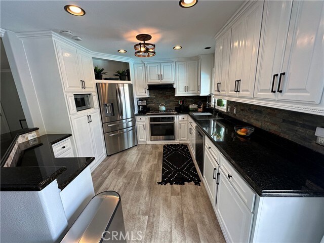 Building Photo - 5311 Hendricksen Dr