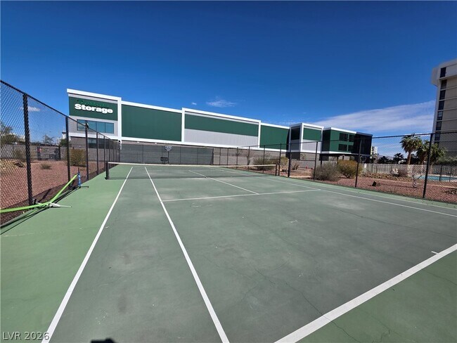 Building Photo - 3930 University Center Dr