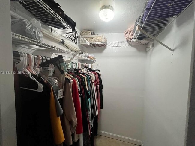 Building Photo - 11XX SW 24th Ave