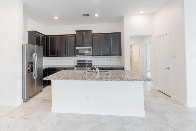 Building Photo - 24207 Asher Hollow Ln