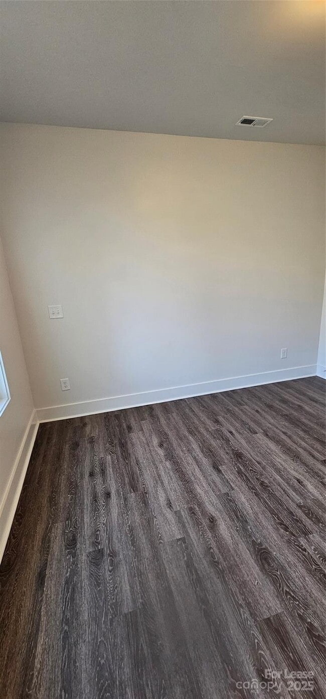 Building Photo - 3912 Ironwood St