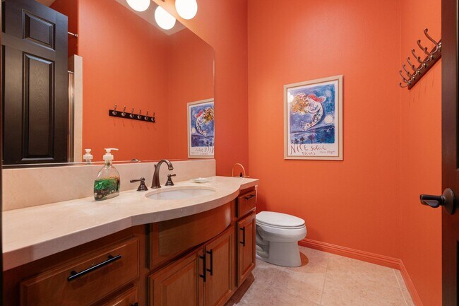 Building Photo - 61185 Soaptree Dr