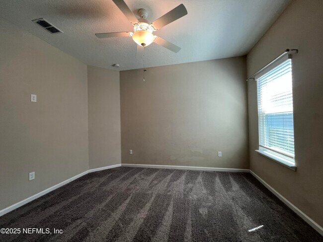 Building Photo - 9627 Lovage Ln