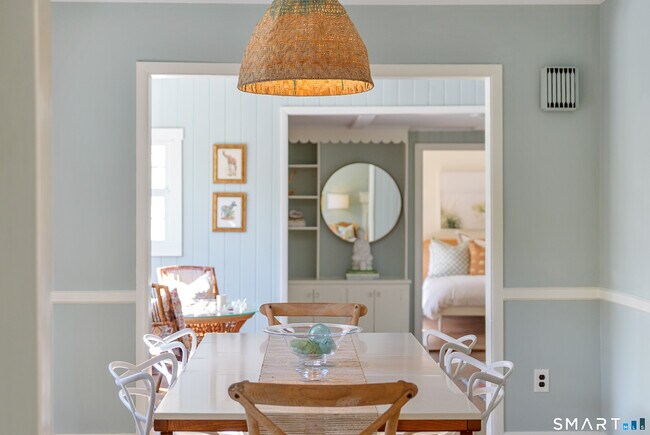 Building Photo - 206 Wolfpit Ave