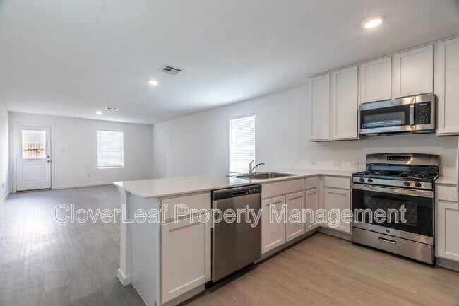 Building Photo - 5017 Cedar Sage