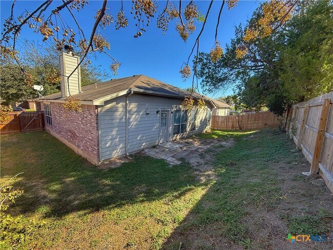 Building Photo - 2254 Hidden Meadow